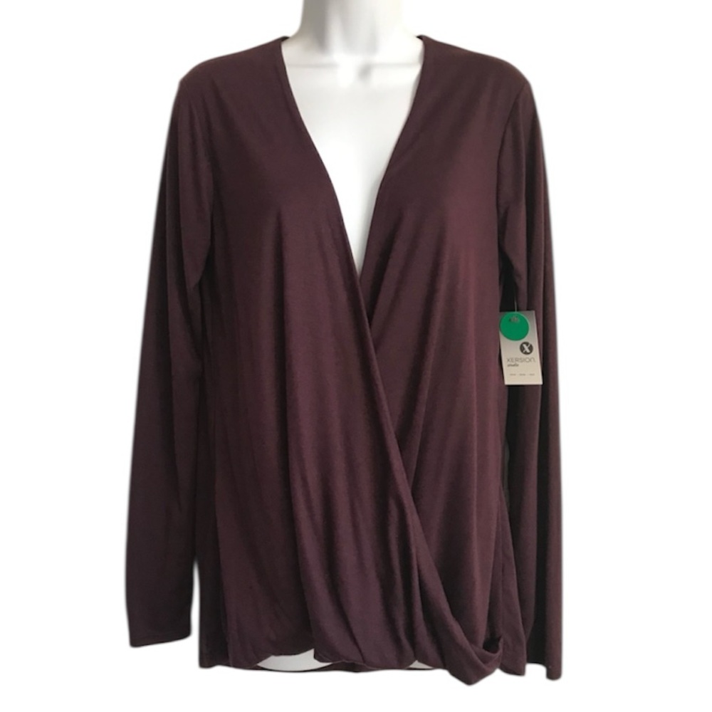 🔴 4/$15 Xersion Studio Women’s M Burgundy LS Faux Wrap Drape Lightweight Top NWT